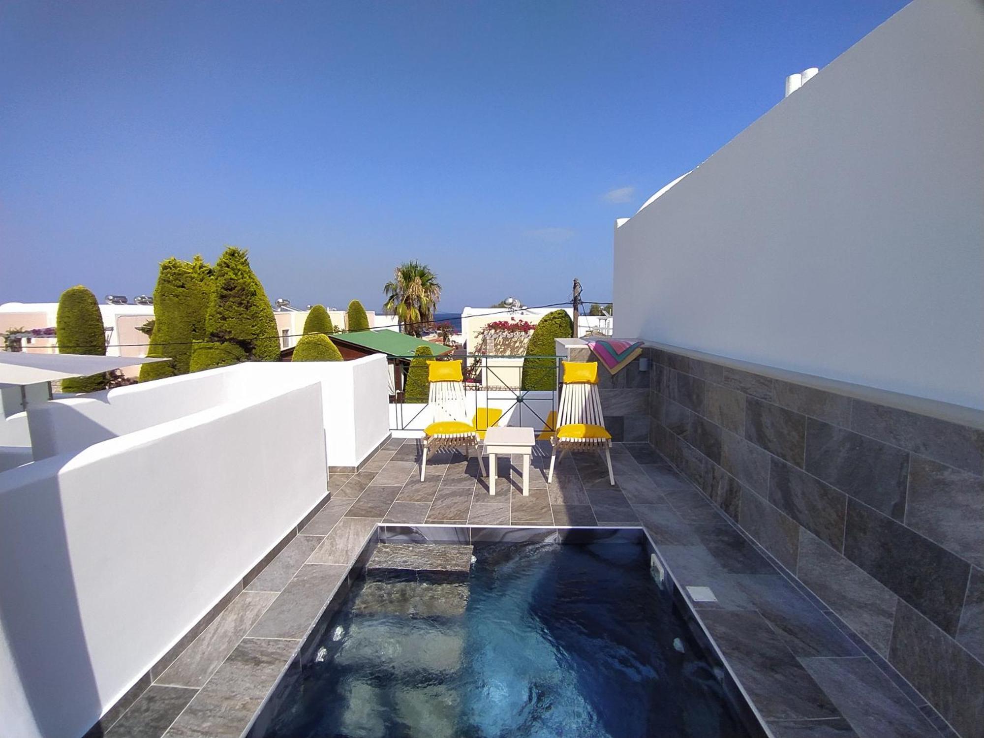 Chariot Apartments Santorini Kamári Exterior foto