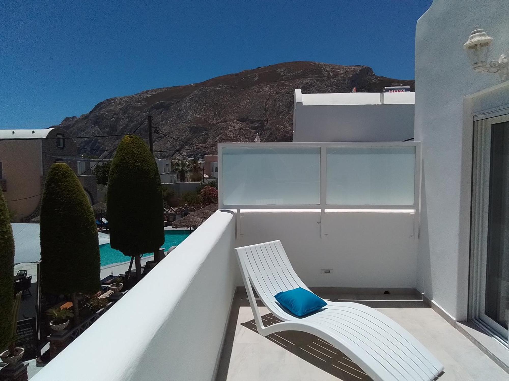 Chariot Apartments Santorini Kamári Exterior foto