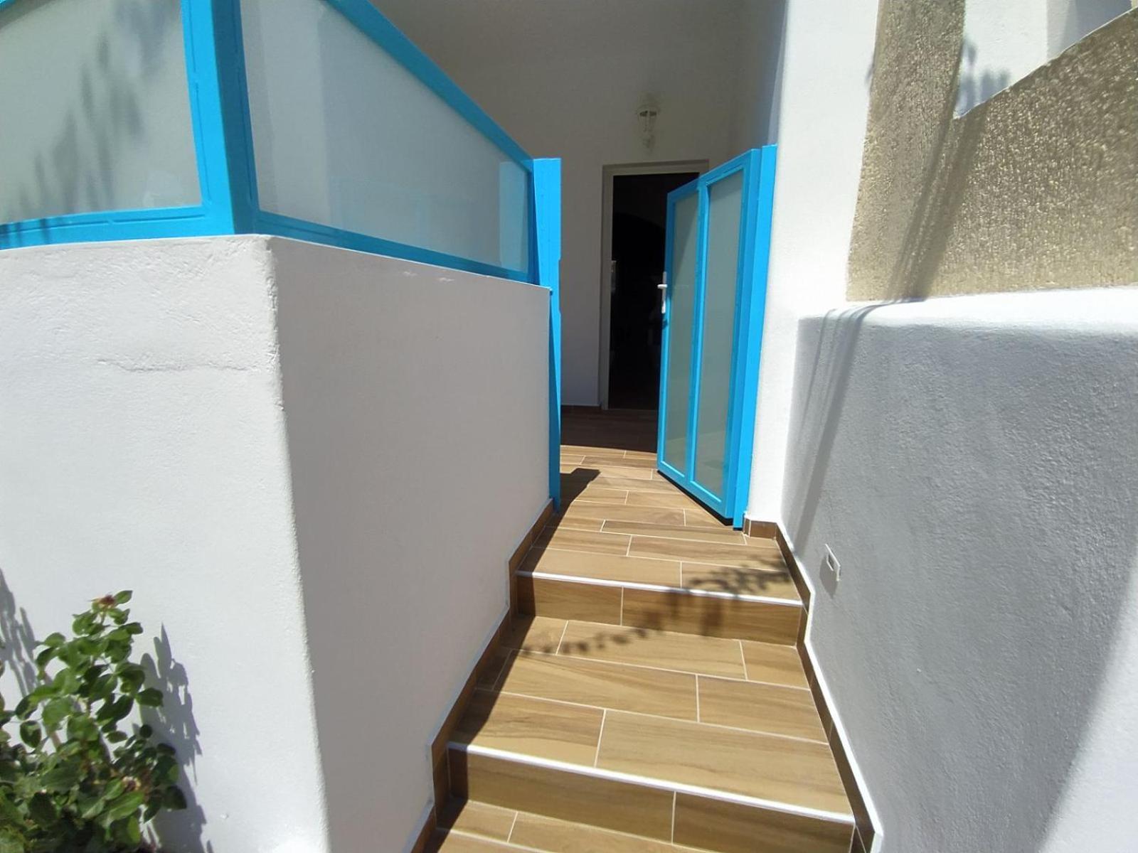 Chariot Apartments Santorini Kamári Quarto foto